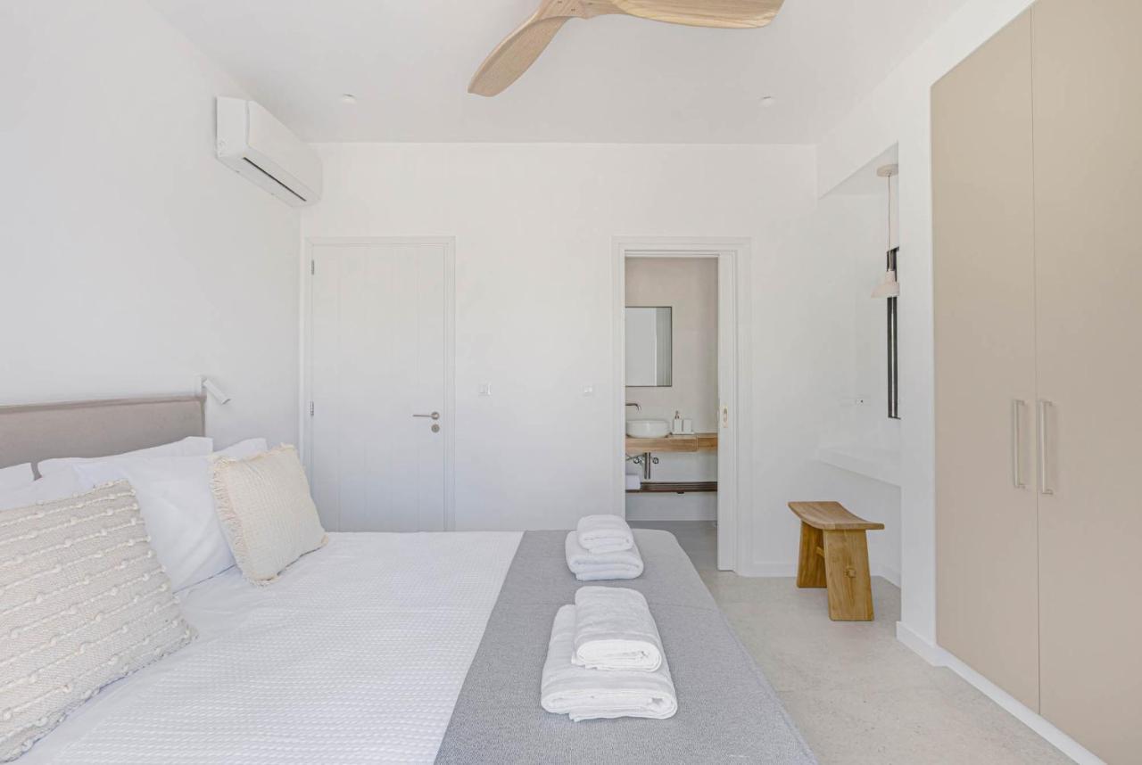 Pearl House - Luxurious New Beach Villa In Spetses Stunning View Ligoneri Екстериор снимка