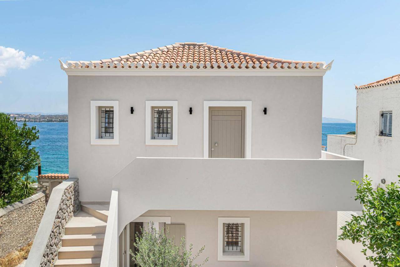 Pearl House - Luxurious New Beach Villa In Spetses Stunning View Ligoneri Екстериор снимка